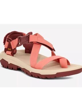 Teva women’s Hurricane Terra Dactyl sandals